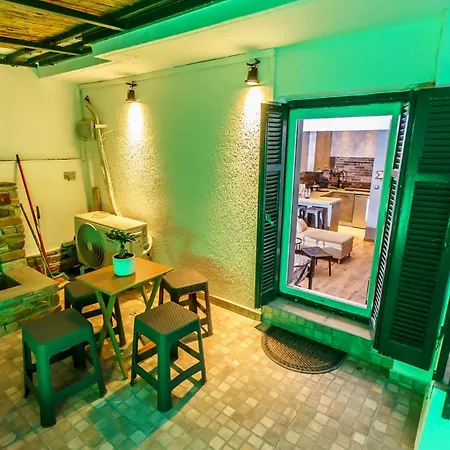 Happiness With Terrace. Apartament
