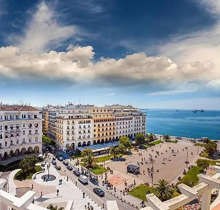 Happiness With Terrace. Apartament Salonic